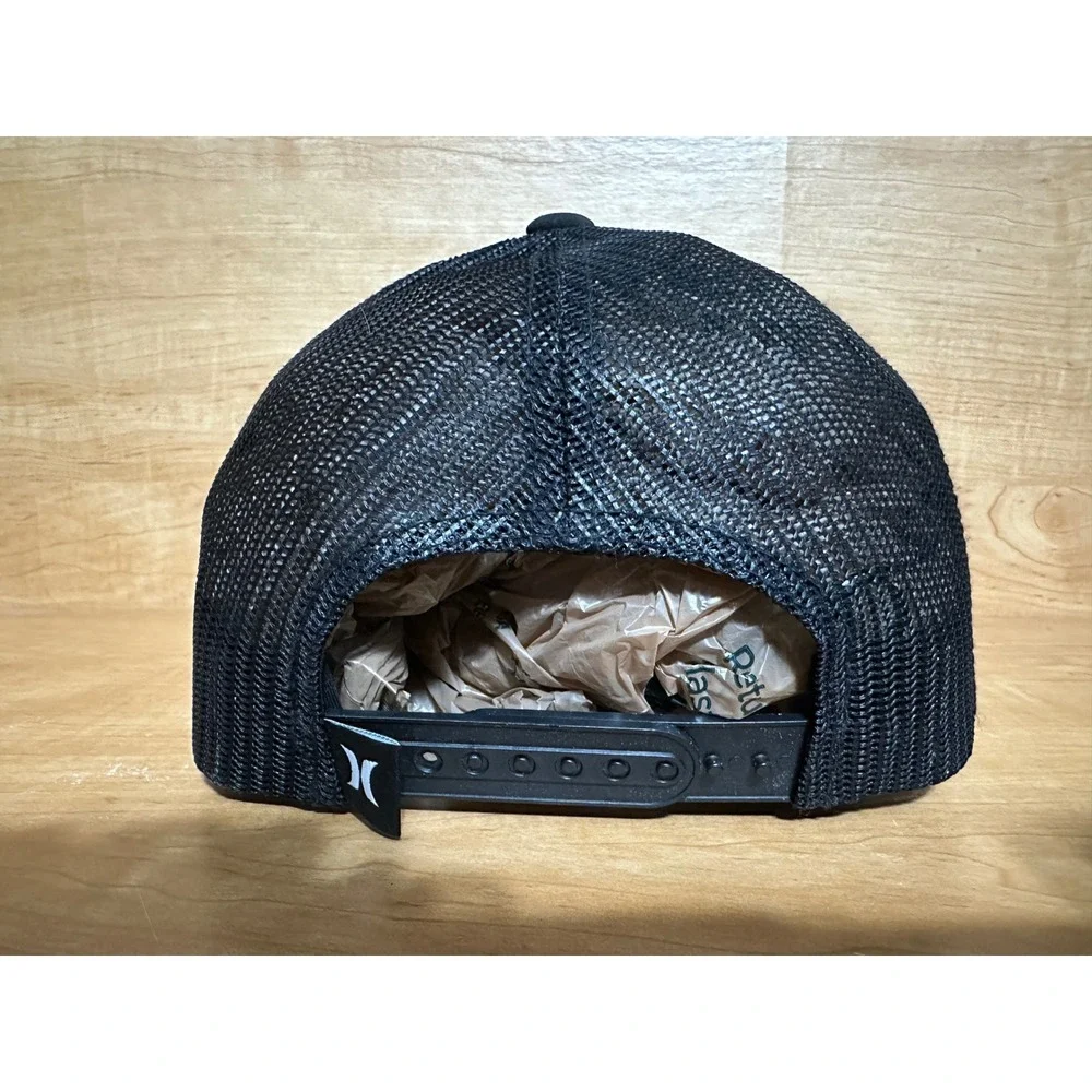 Hurley Black SnapBack Trucker Hat Baseball Cap Adjustable Surf Skater‎ Mens
